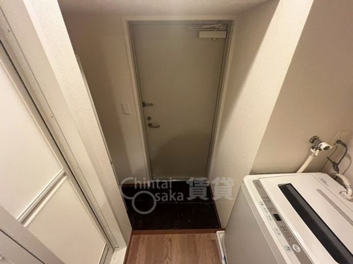 レオパレスGreen Hillの玄関