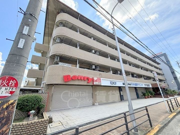 上新庄グランドハイツ北の外観