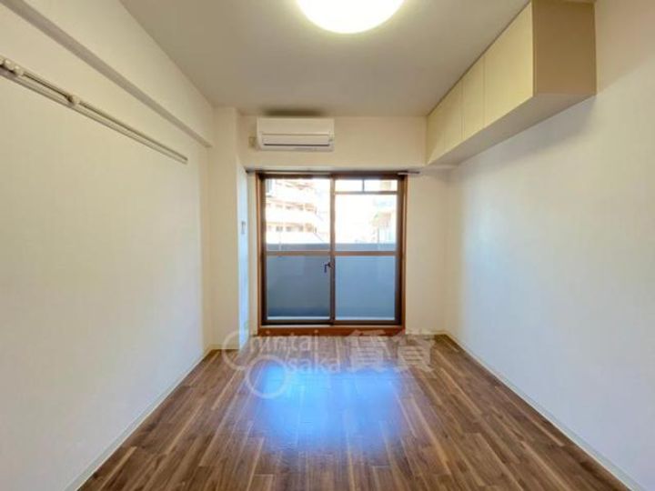 パセオ石橋の居間