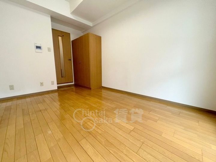 大阪府大阪市東淀川区東中島1丁目の賃貸マンションの居間