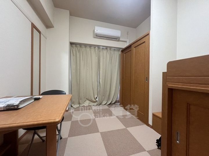 大阪府大阪市西淀川区大和田1丁目の賃貸マンションの居間