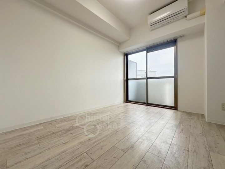 エスリード新大阪の居間