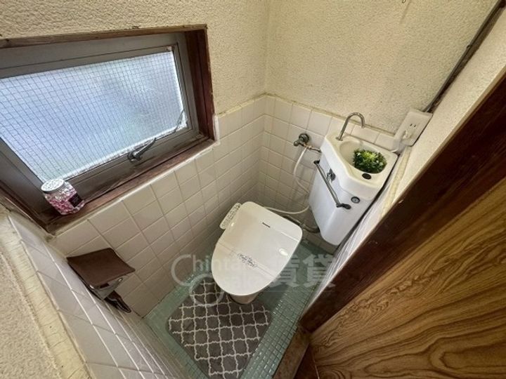 兵庫県宝塚市雲雀丘1丁目の賃貸マンションの内装