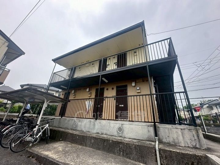 ハイツサン恵A棟の外観