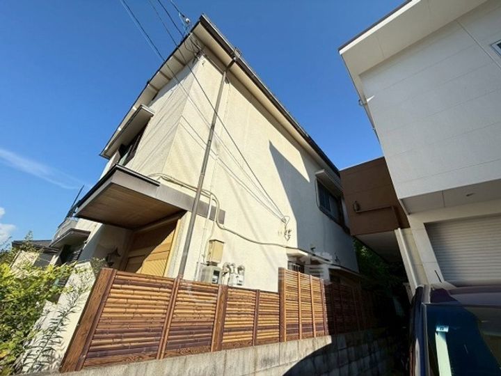 兵庫県宝塚市雲雀丘山手1丁目(一戸建)の賃貸物件の外観
