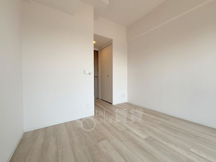 エスリード ザ・グラン大阪ノースの居間