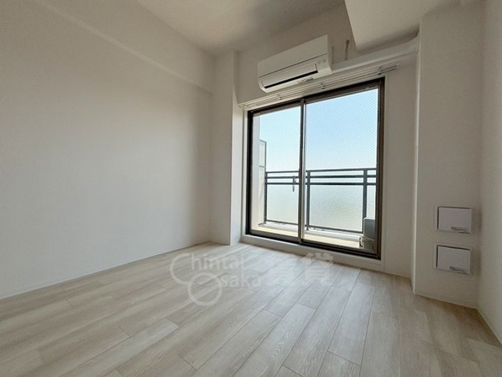 エスリード ザ・グラン大阪ノースの居間