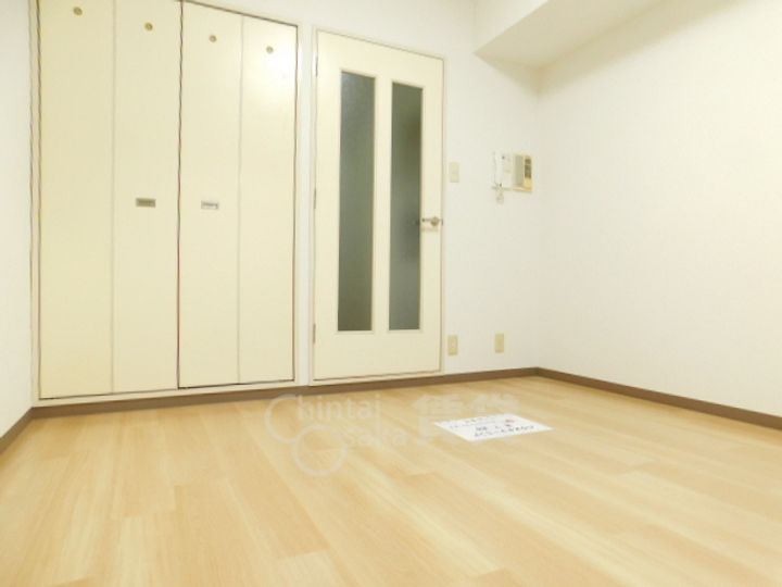 プレステージ住吉の居間