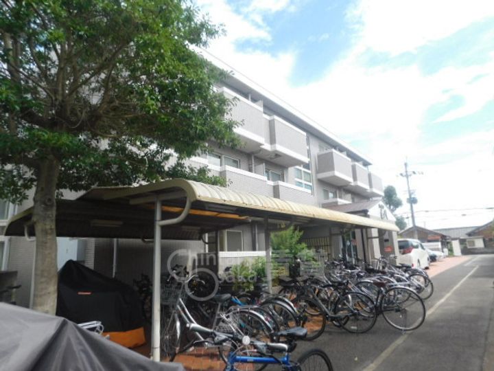 プレステージ住吉の外観