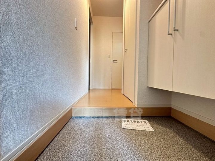 大阪府吹田市南正雀2丁目(アパート)の賃貸物件の玄関