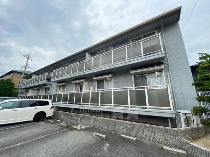 コートベルデュールB棟の外観