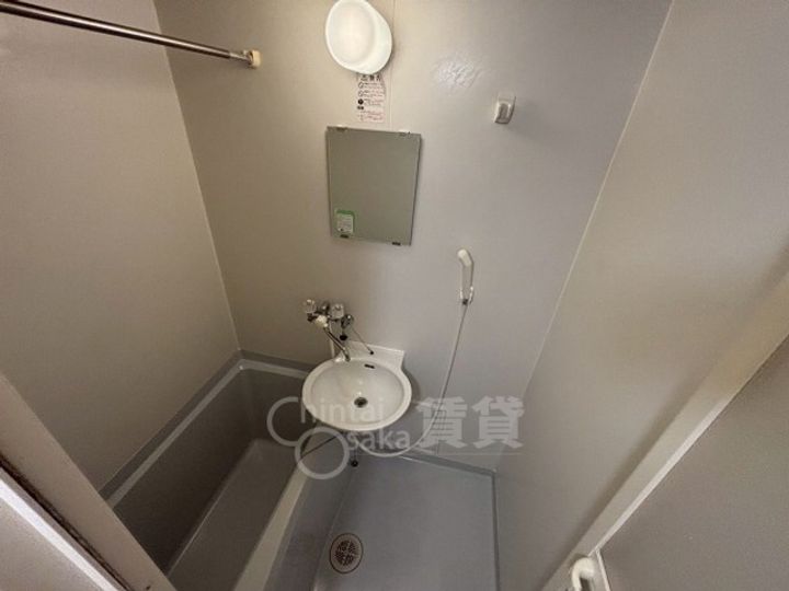 大阪府摂津市千里丘4丁目の賃貸アパートの風呂