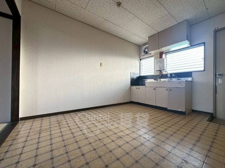 乾ハイツC棟の居間