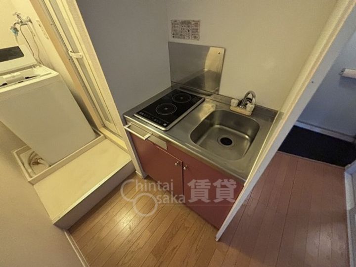 大阪府摂津市鳥飼上5丁目の賃貸マンションのキッチン