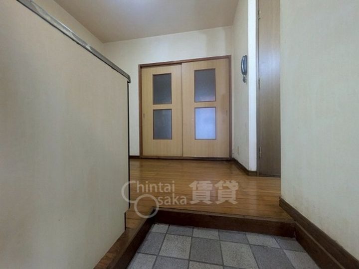 MJハイツ東別府の玄関