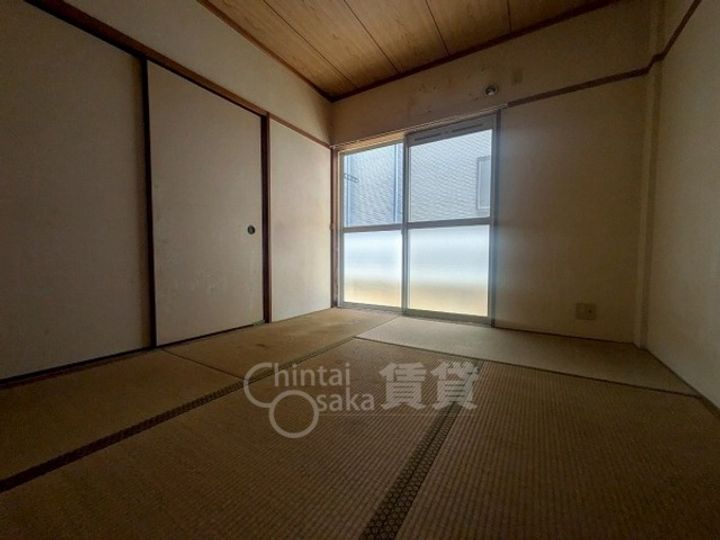 MJハイツ東別府の居間