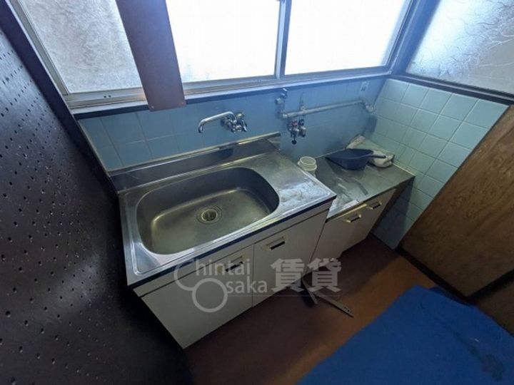 大阪府茨木市駅前4丁目の賃貸マンションのキッチン