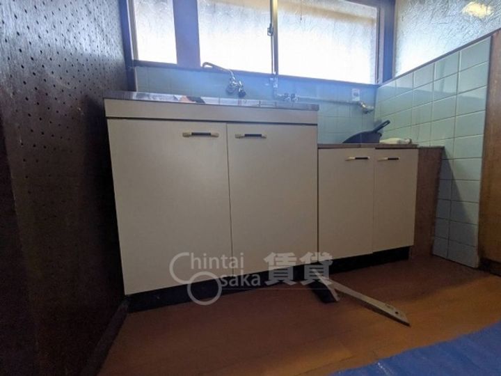 大阪府茨木市駅前4丁目の賃貸マンションのキッチン