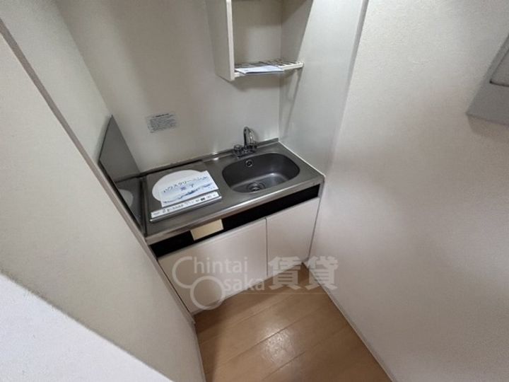 大阪府茨木市橋の内1丁目の賃貸マンションのキッチン