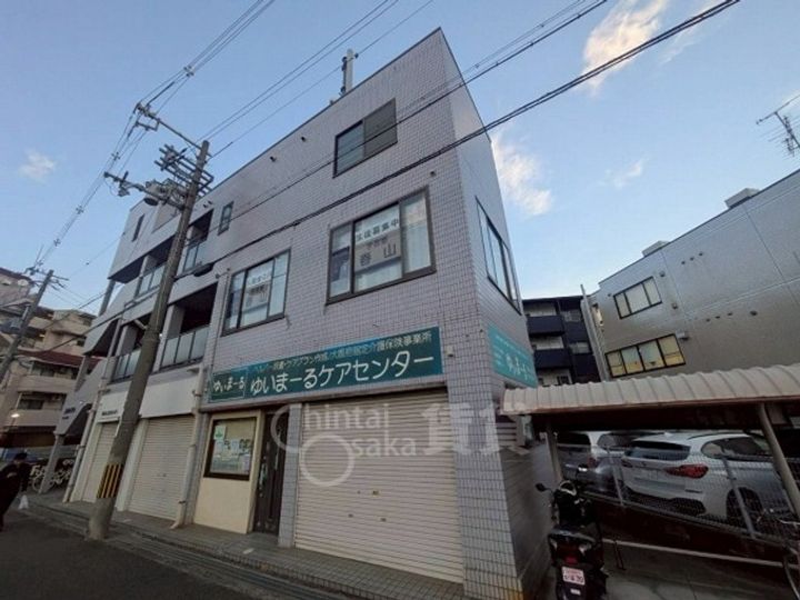 大阪府茨木市沢良宜西1丁目の賃貸マンションの外観