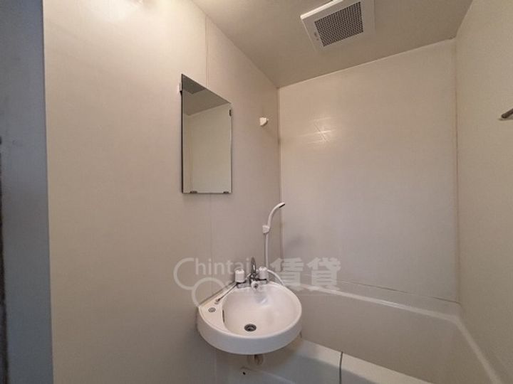 アンフィニィ橋の内2の内装