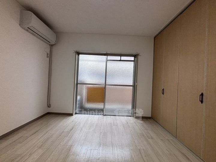 アンフィニィ橋の内2の居間