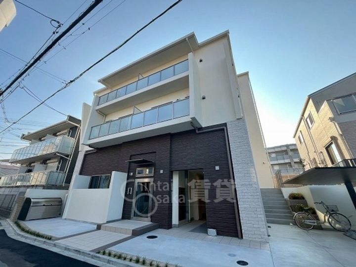 大阪府池田市石橋1丁目の賃貸マンションの外観