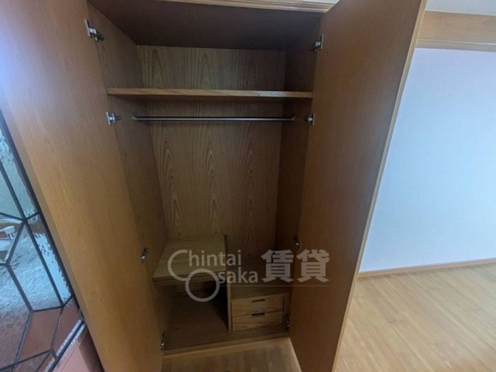 大阪府茨木市東奈良3丁目の賃貸マンションの内装