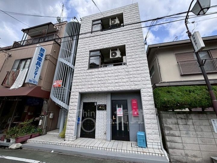 大阪府摂津市正雀本町1丁目の賃貸マンションの外観