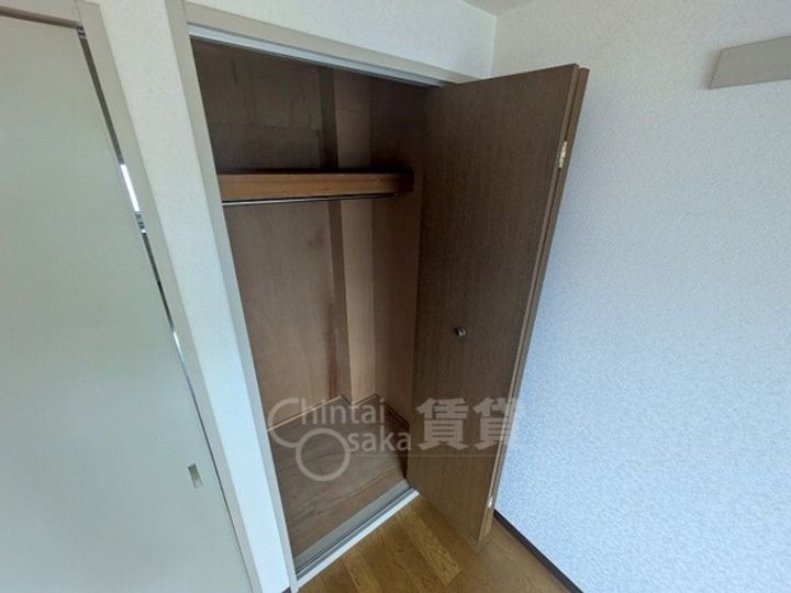 大阪府茨木市鮎川2丁目の賃貸マンションの内装