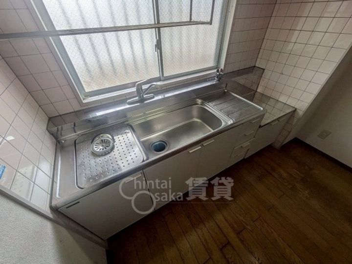 大阪府茨木市鮎川2丁目の賃貸マンションのキッチン