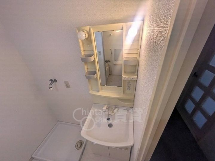 大阪府摂津市三島3丁目の賃貸マンションの内装