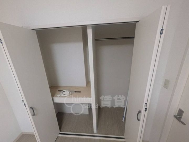 大阪府摂津市三島3丁目の賃貸マンションの内装