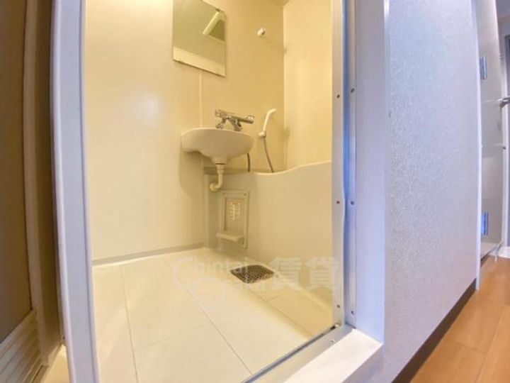 POISSON ROUGEの風呂