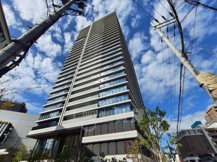 大阪府箕面市船場東3丁目の賃貸マンションの外観