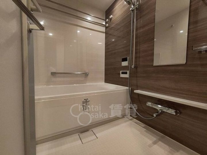 大阪府箕面市船場東3丁目の賃貸マンションの風呂