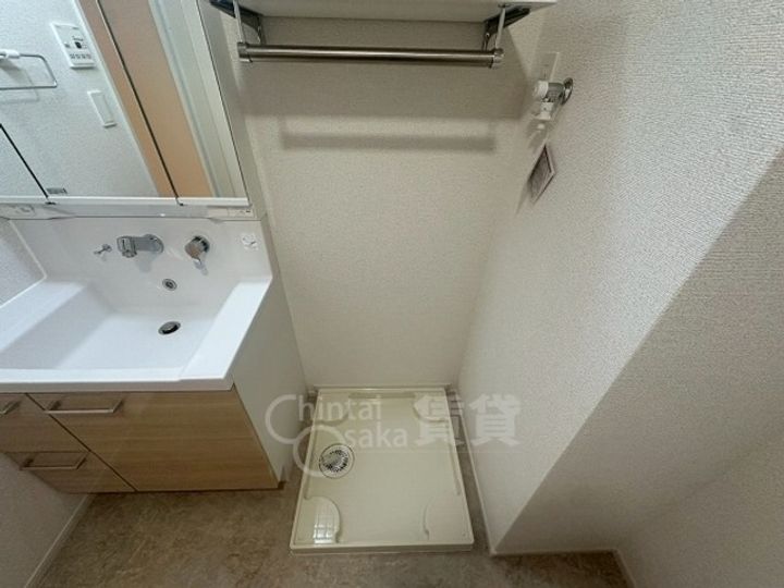 大阪府茨木市東奈良2丁目の賃貸マンションの内装