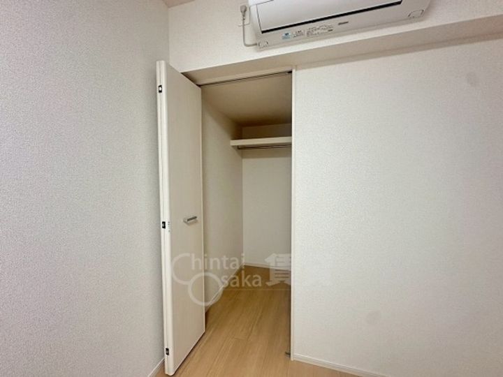 大阪府茨木市東奈良2丁目の賃貸マンションの内装