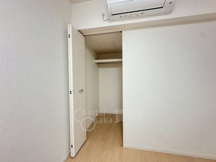 大阪府茨木市東奈良2丁目の賃貸マンションの内装