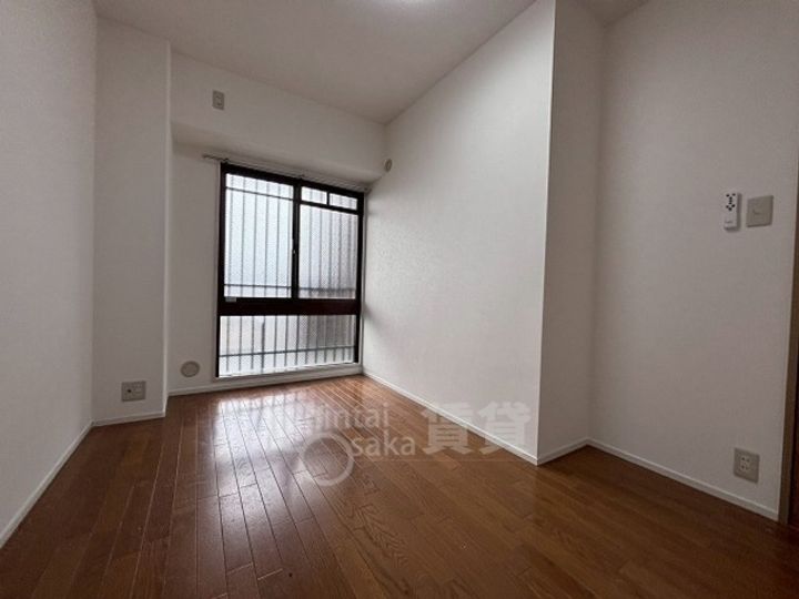 サワン東太田の居間