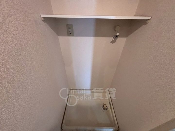 大阪府茨木市東太田3丁目の賃貸マンションの内装