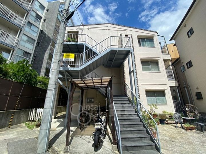 大阪府豊中市曽根西町3丁目の賃貸マンションの外観