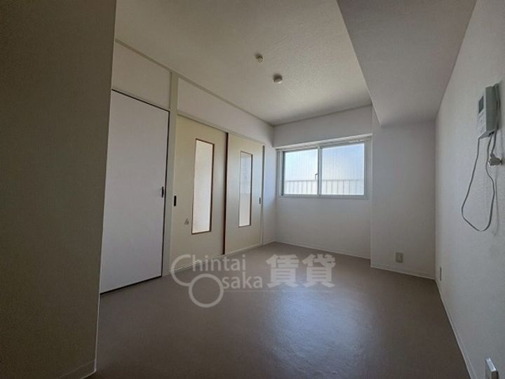 大阪府大阪市東淀川区豊新2丁目の賃貸マンションの居間