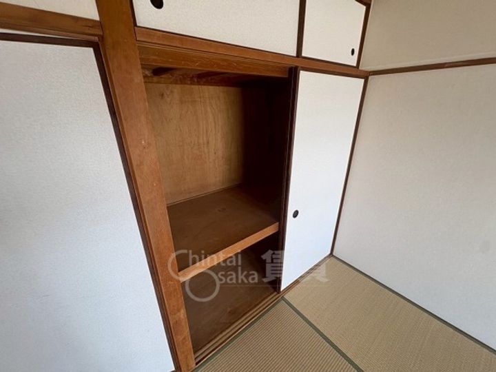 大阪府大阪市東淀川区豊新2丁目の賃貸マンションの内装