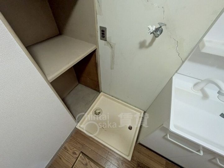 大阪府茨木市西駅前町の賃貸マンションの内装