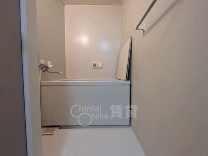 大阪府茨木市西駅前町の賃貸マンションの風呂
