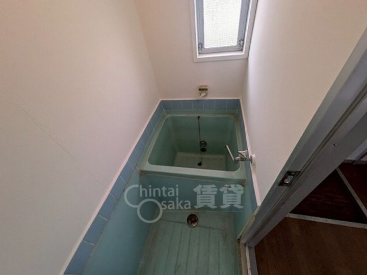 大阪府茨木市上中条2丁目の賃貸アパートの風呂