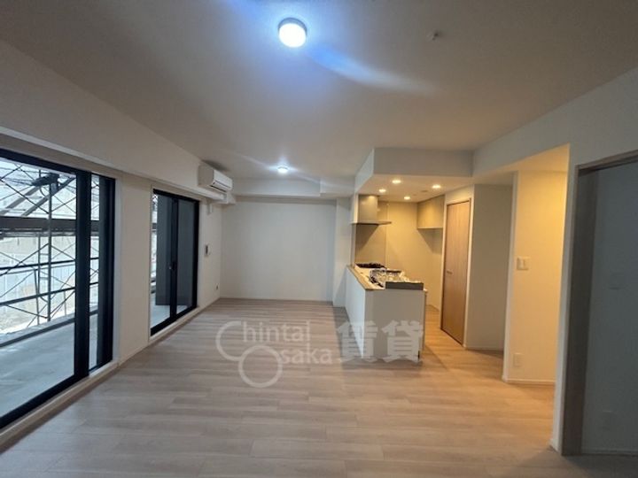 スプランディッド梅田グランノースの居間