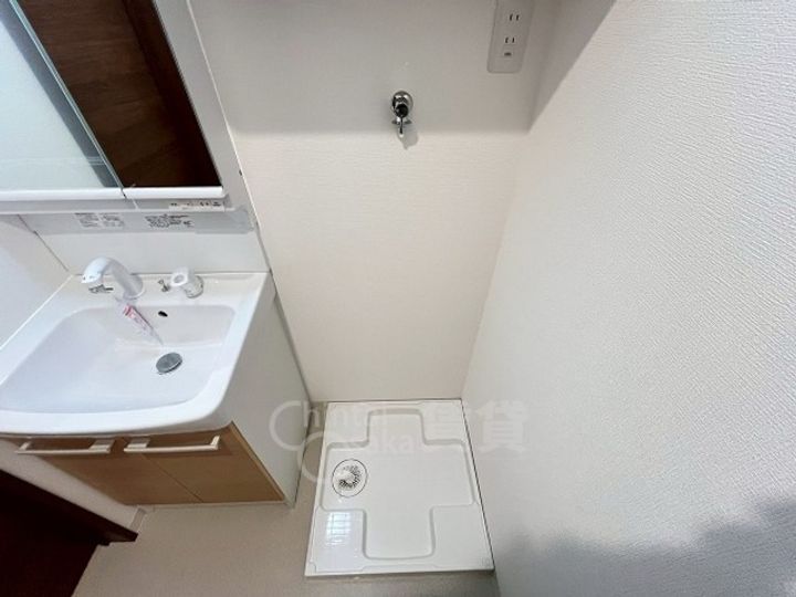 大阪府豊中市螢池東町3丁目の賃貸アパートの内装