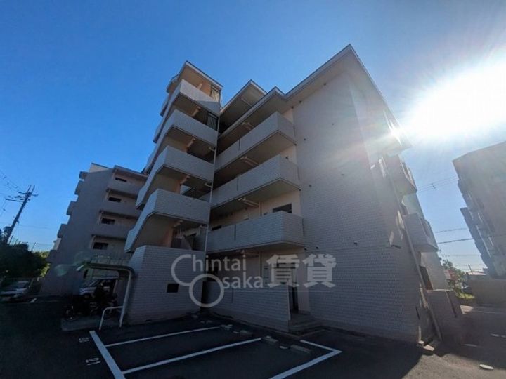 大阪府茨木市若園町の賃貸マンションの外観